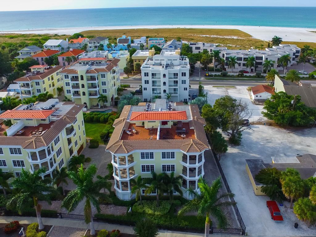 Seven Nights At The Oasis By Beachside Management Siesta Key Exterior photo